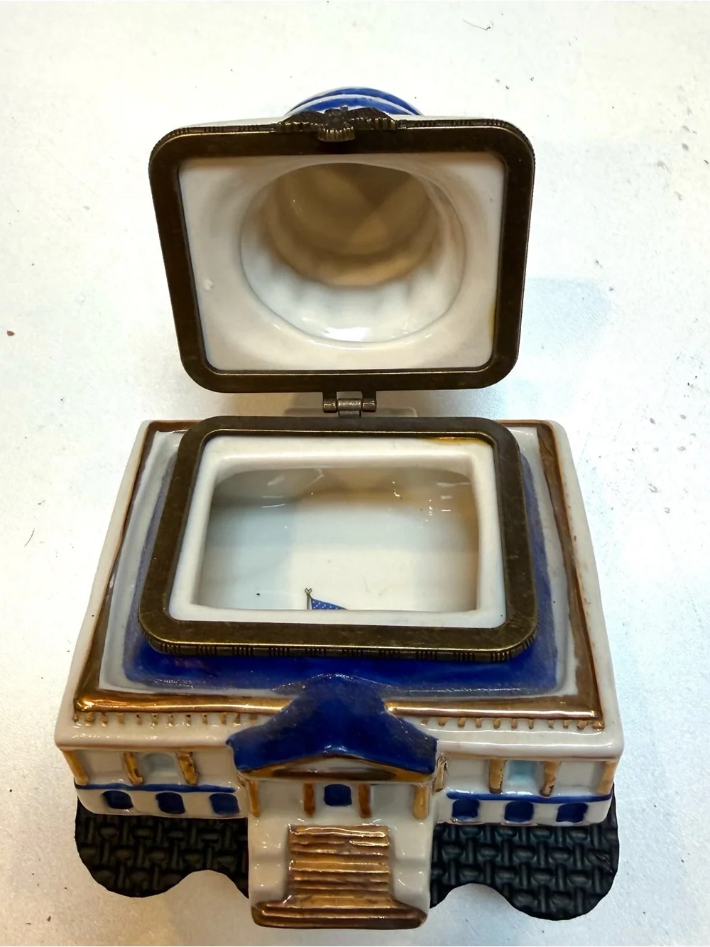 Decorative Ceramic Capitol Building Jewelry Box - White & Blue with Gold Accents